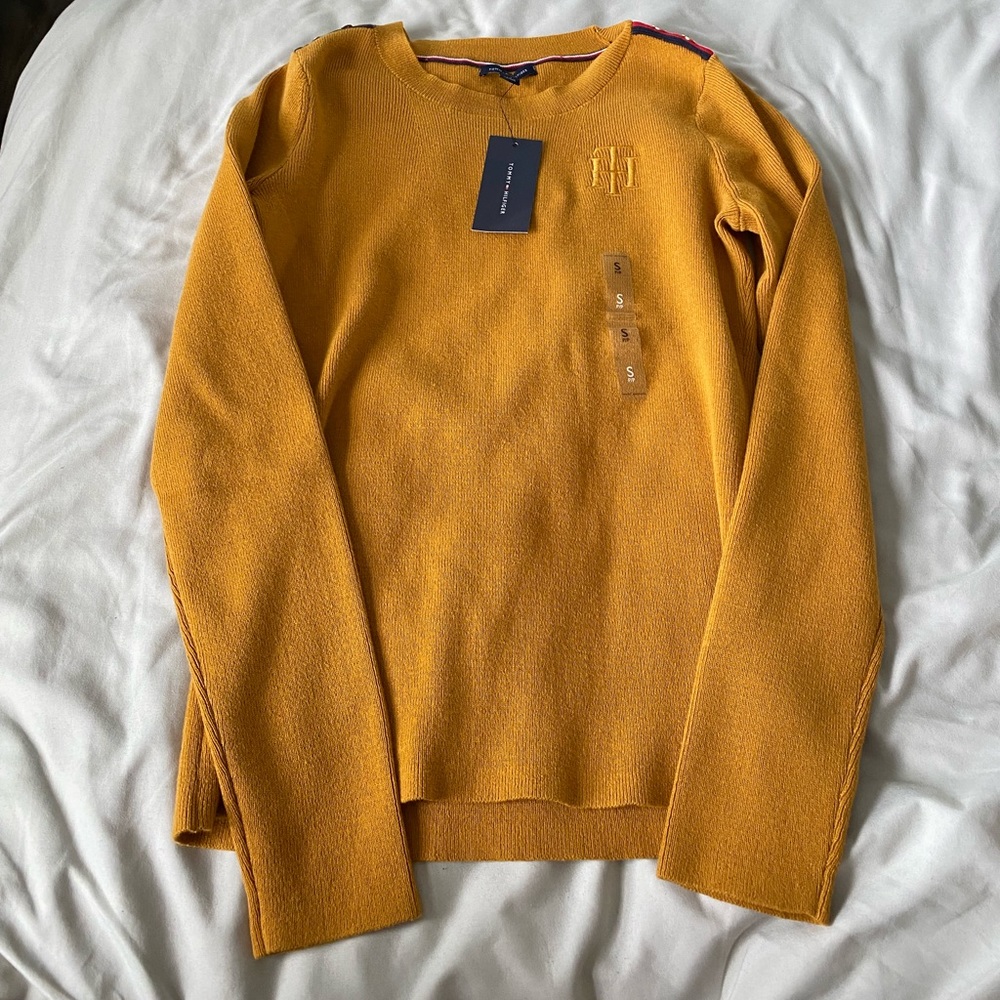 Tommy Hilfiger Long-Sleeve Top